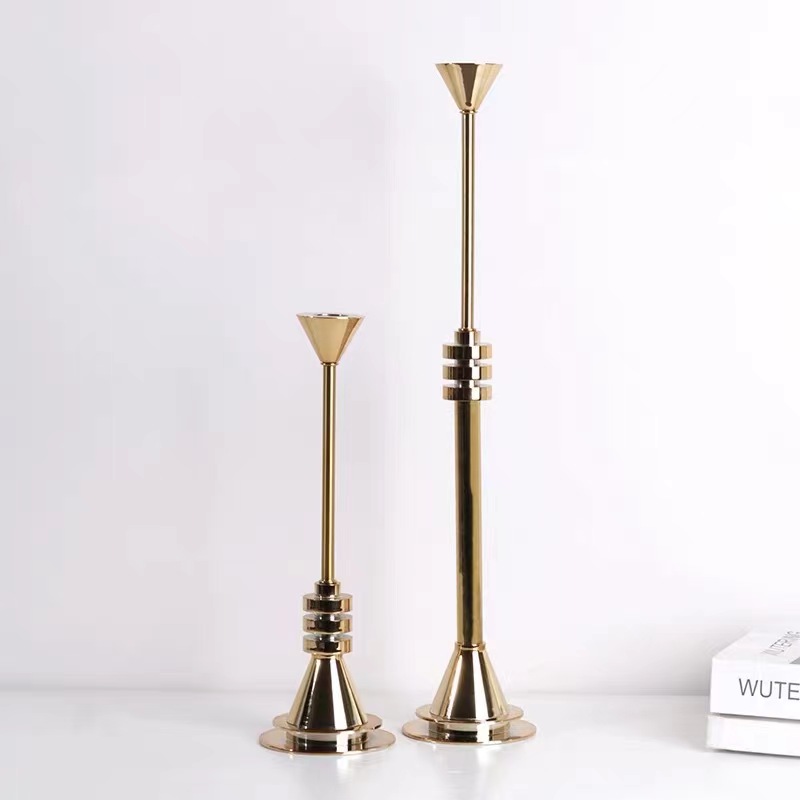 Luxury Gold Metal Candlestick  - Candle Supplies Luxury avis et prix